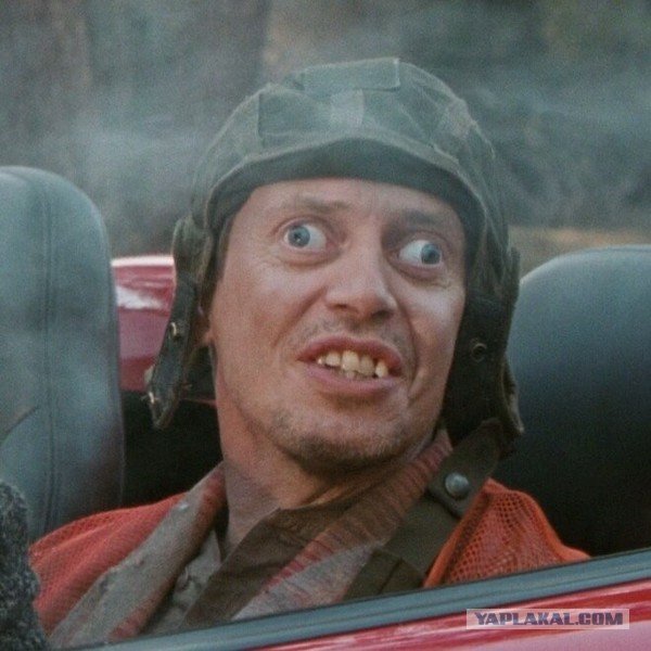 Мужик с глазами в разные стороны