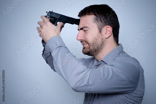 Человек с пистолетом