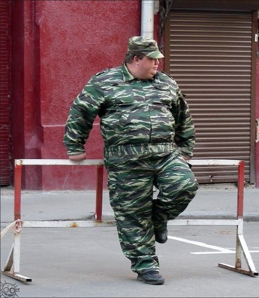 Жирный военный
