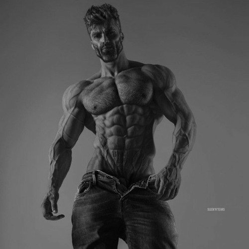 Серый мужик качок