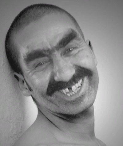 Таджик улыбается