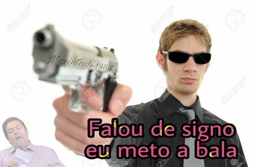 Человек с пистолетом