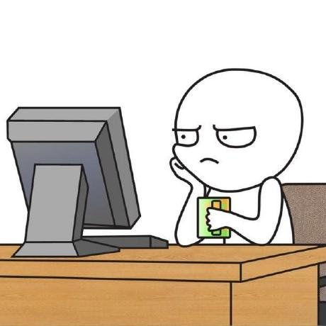 Смайлик сидит за компьютером Мем