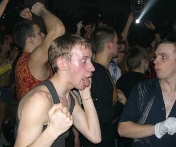 Парень на дискотеке