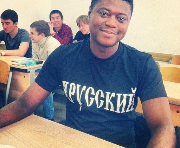 Футболка с негром