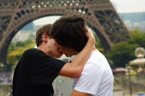 Любовь между мужчинами