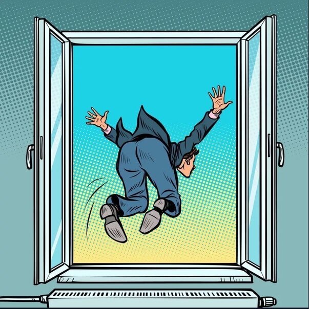 Человек выпрыгивает из окна