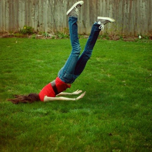 С падающим человеком