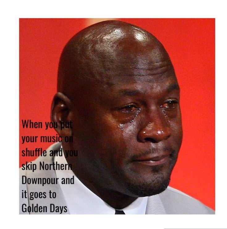 Майкл Джордан плачет