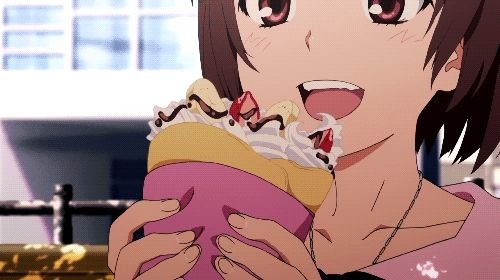 Аниме облизывает мороженое