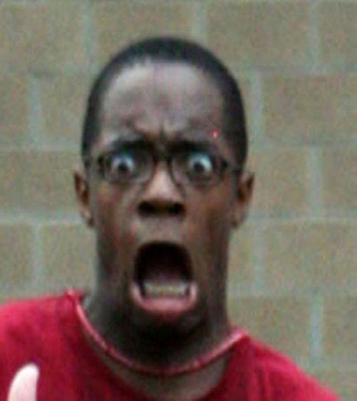 Удивленный негр