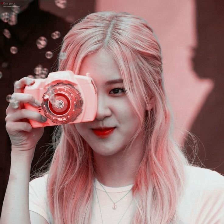 Розэ из Блэк Пинк Эстетика