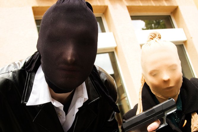 Чулок на голове