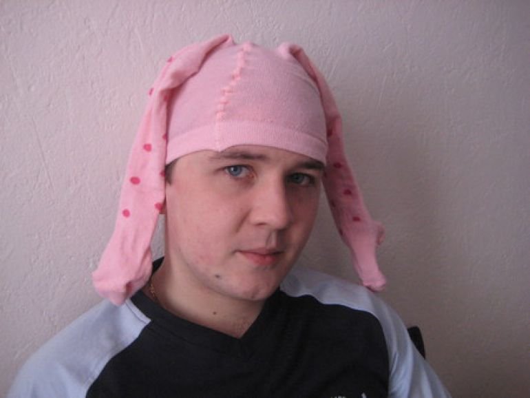 Колготки на голове