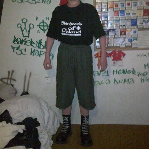 Тупые скинхеды