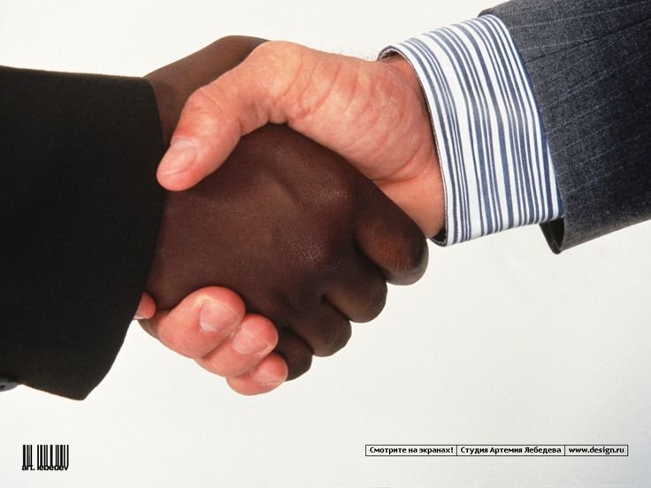 Рукопожатие двумя руками