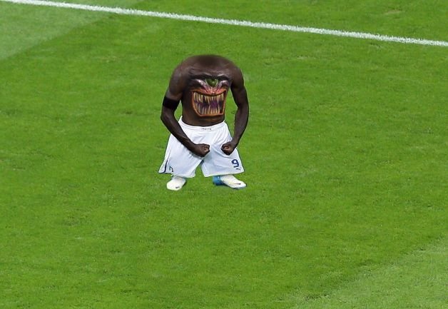 Смешные футболисты