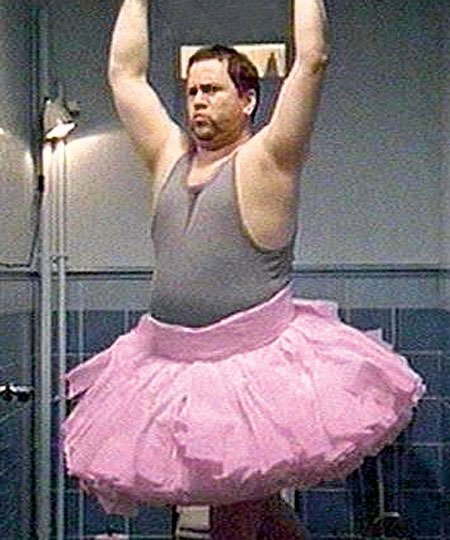 Мужчины в балетных пачках