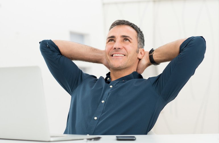 Счастливый мужчина