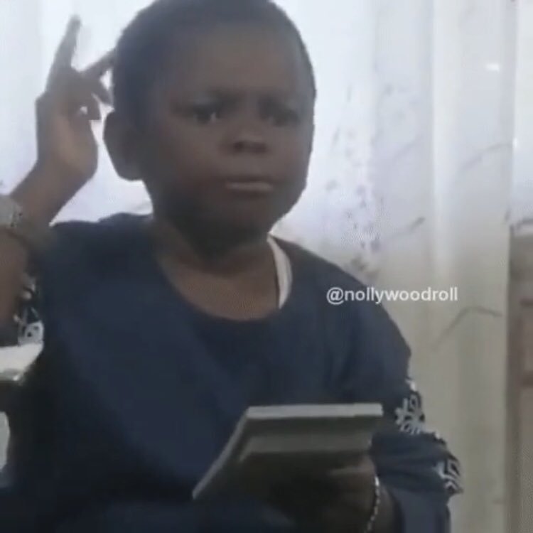 Мальчик негр