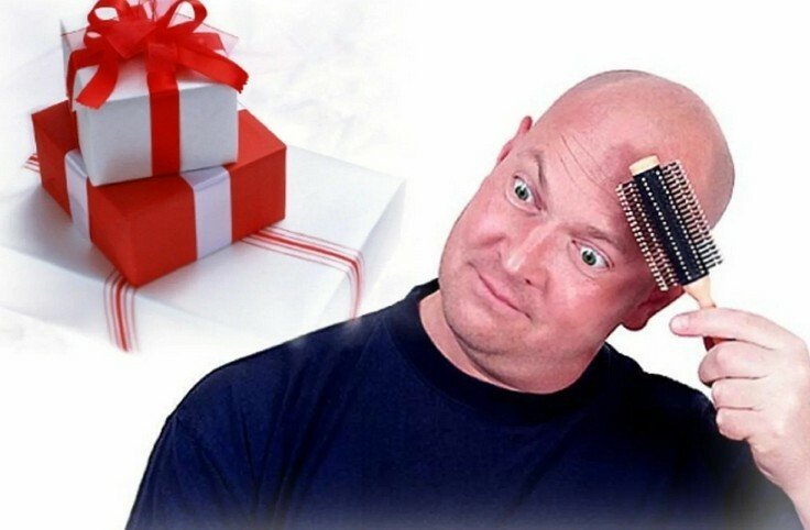 Человек с расческой