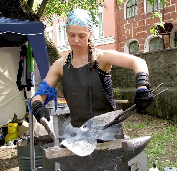 Наталья Забелина кузнец