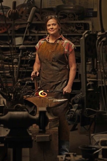 Девушка в Кузне