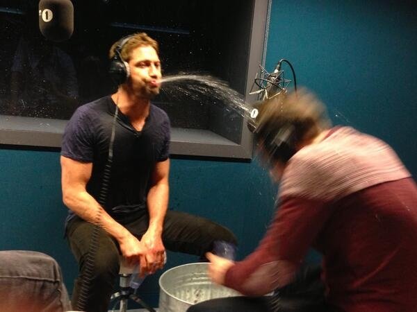 Джерард Батлер