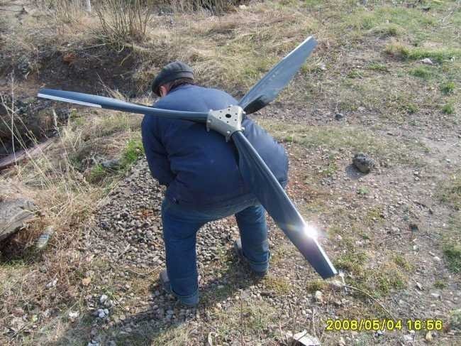 Человек пропеллер