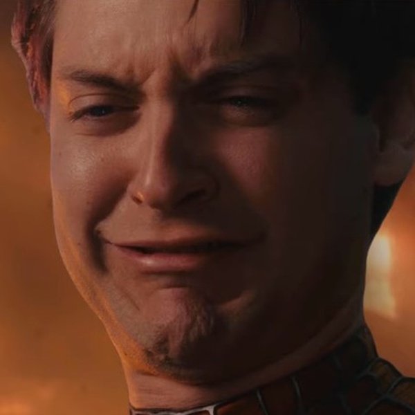 Питер Паркер Тоби Магуайр плачет