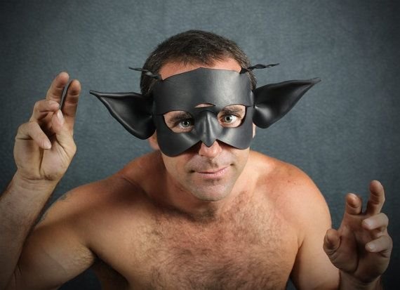 Мужская карнавальная маска