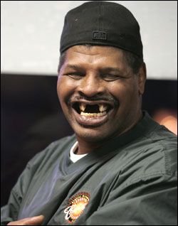 Такео Спинкс