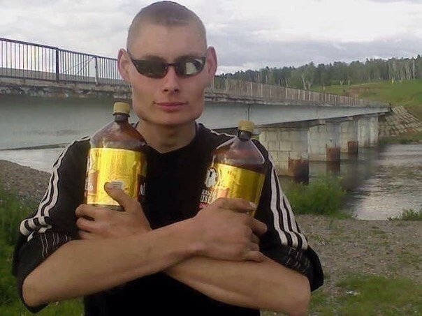 Алкаш с пивом