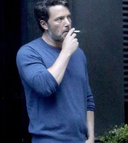 Бен Аффлек грустный