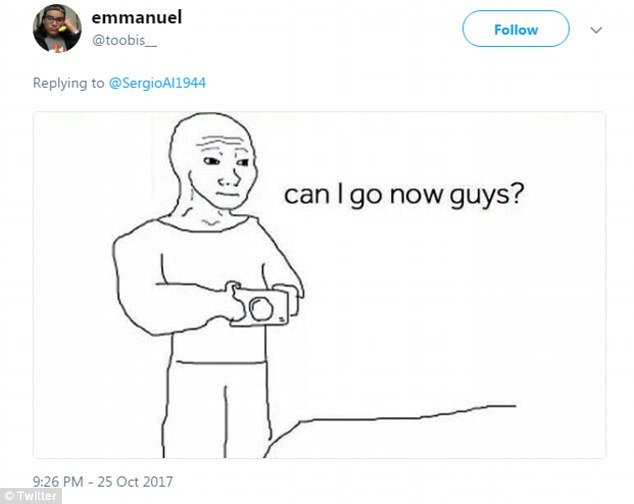 Чел с камерой Мем