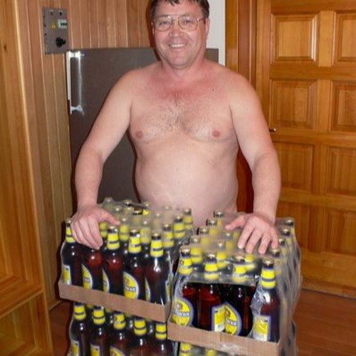 Мужик с пивом