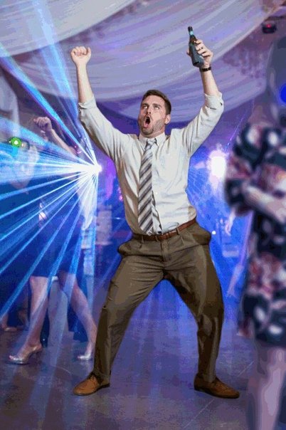 Танцующий мужчина