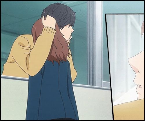 Аниме обнимаются