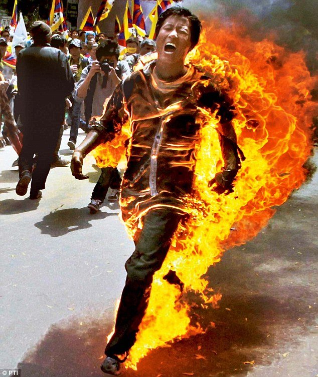 Публичного самосожжения Мохаммеда Буазизи