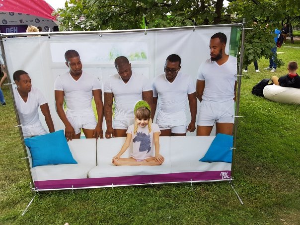 Про 8 негров