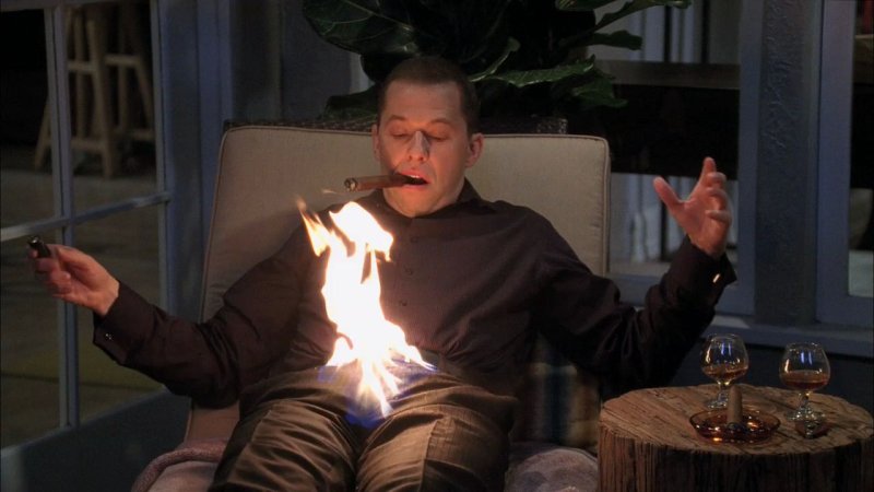 Человек с горящими руками