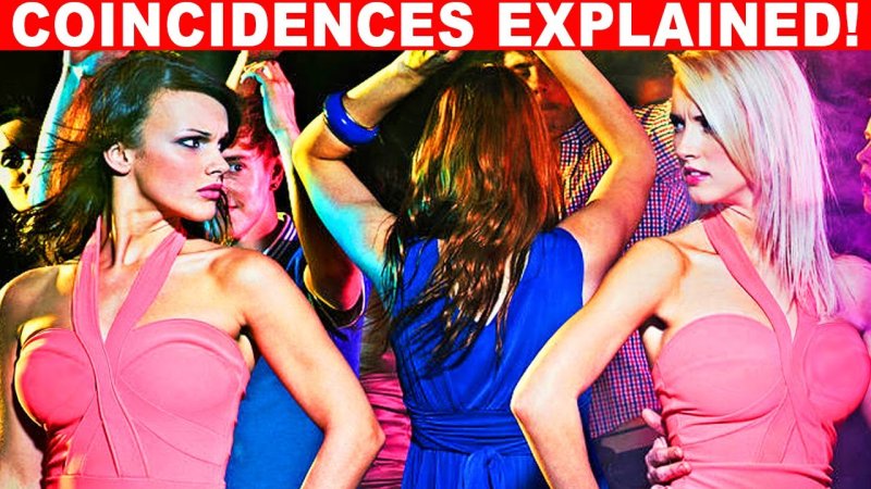 Женщины в одинаковых платьях