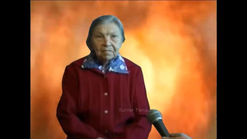 Бабка сидит