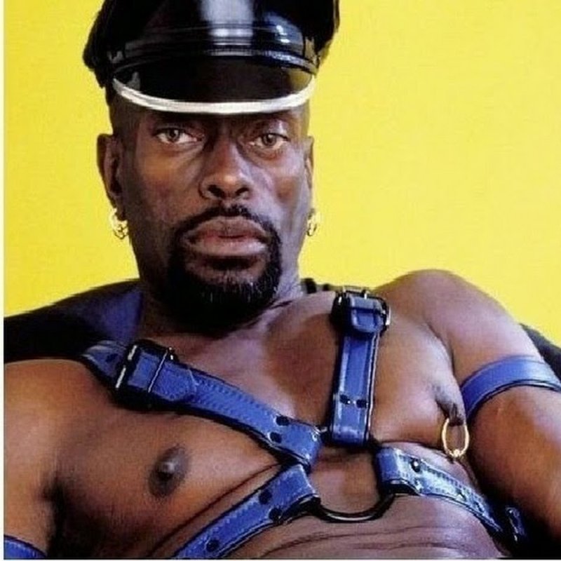 Бен Ганн черный Властелин голый