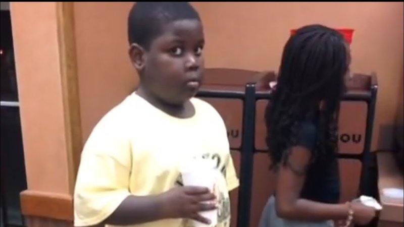 Черный мальчик из мемов