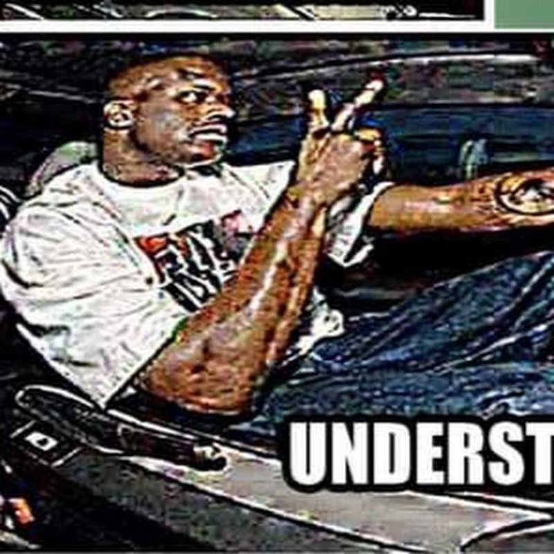 Хорошего дня негр в машине