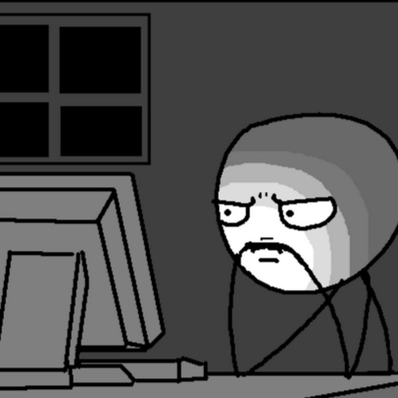 Чел сидит за компом Мем