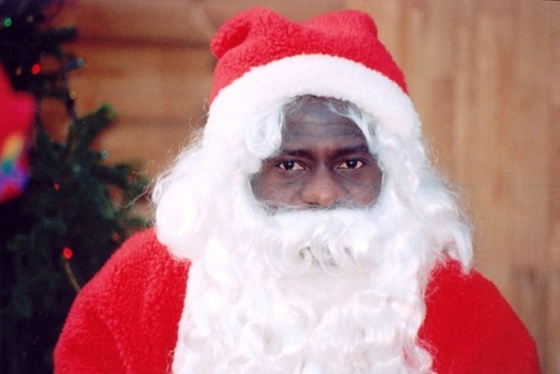 Негр дед Мороз