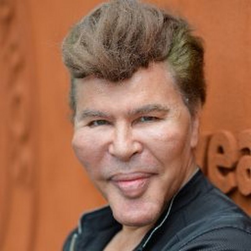 Игорь Богданов