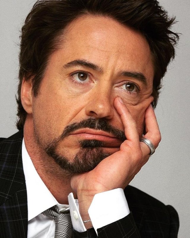 Тони Старк Дауни младший